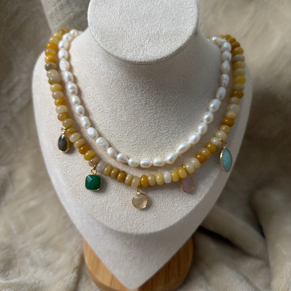 MAYAMAR Elegant Freshwater Pearl and Bead Necklace with Gemstone Charms